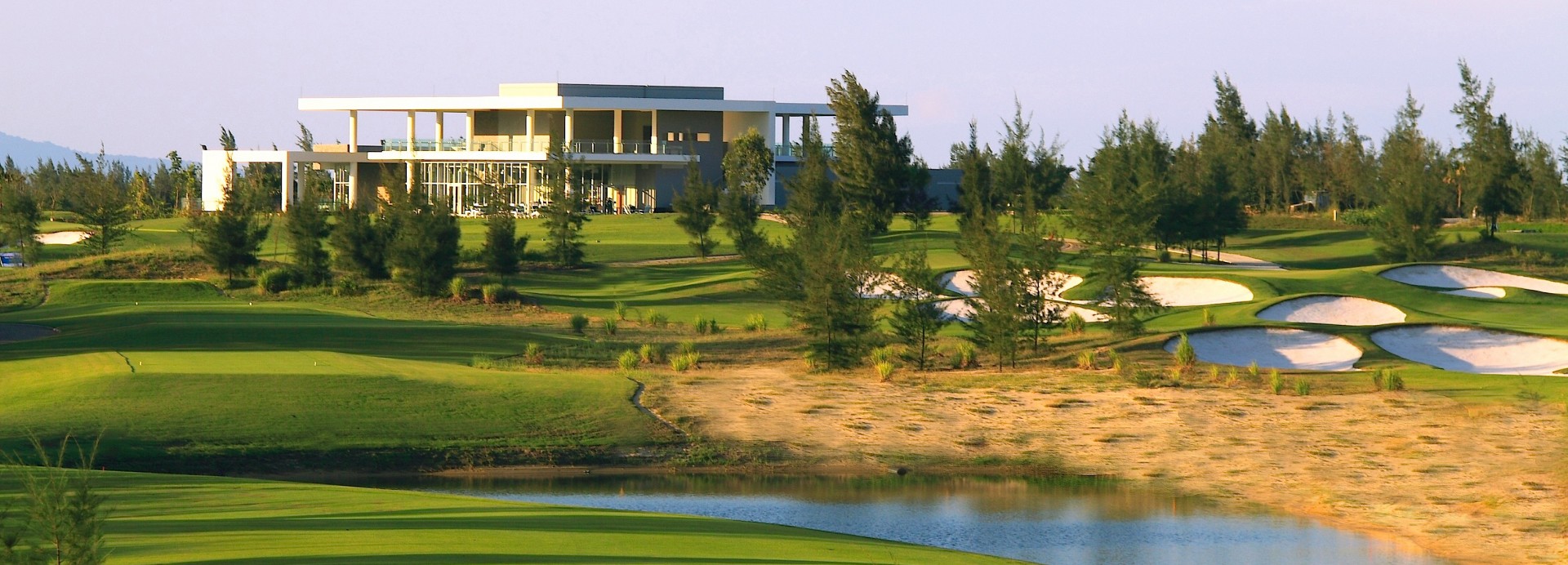 Montgomerie Links Golf Club Vietnam  | Golfové zájezdy, golfová dovolená, luxusní golf