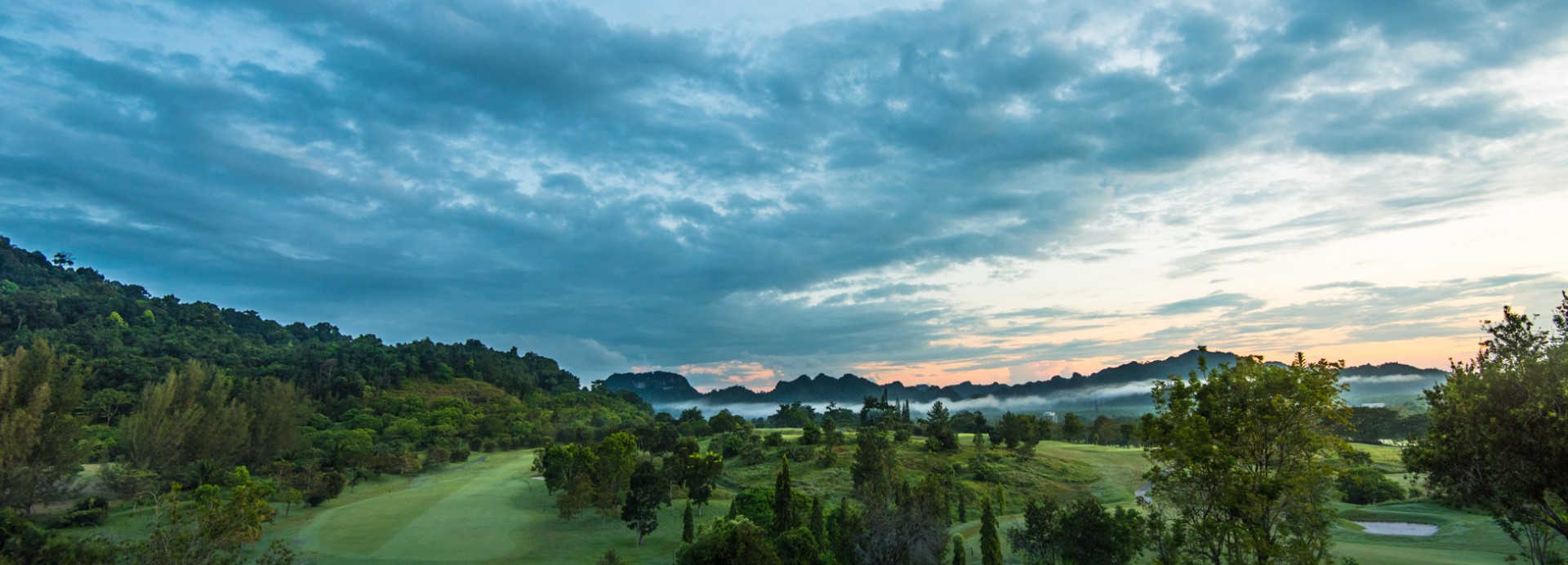 Gunung Raya Golf Resort  | Golfové zájezdy, golfová dovolená, luxusní golf