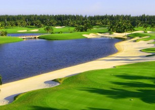Yalong Bay Golf Club<span class='vzdalenost'>(1446 km od hotelu)</span>