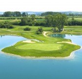 Diamond Country Club | Golfové zájezdy, golfová dovolená, luxusní golf