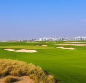 Al Zorah Golf Club | Golfové zájezdy, golfová dovolená, luxusní golf