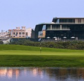 Al Zorah Golf Club | Golfové zájezdy, golfová dovolená, luxusní golf