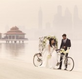 60675397-H1-Couple_on_Beach_Rickshaw