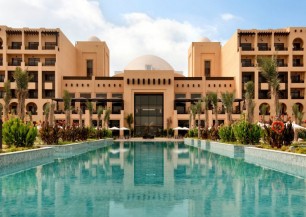 HILTON RAS AL KHAIMAH RESORT & SPA  | Golfové zájezdy, golfová dovolená, luxusní golf