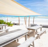 MEXIKO - La Zebra Tulum - BEACH TABLE