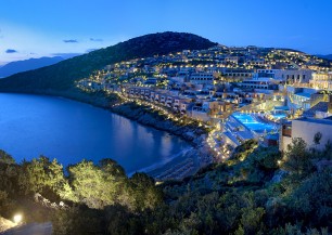 DAIOS COVE LUXURY RESORT & VILLAS - golf